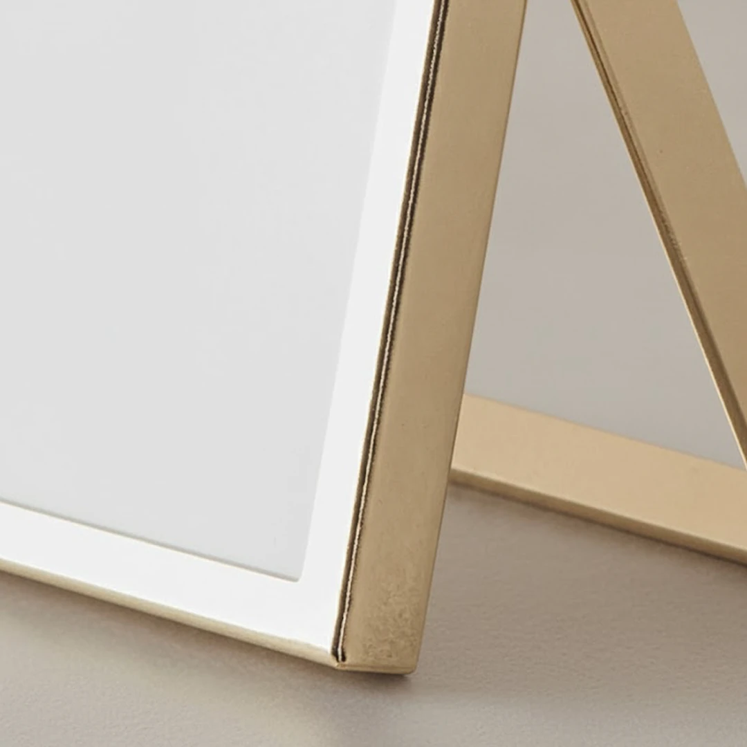 Vela Metal Çerçeve