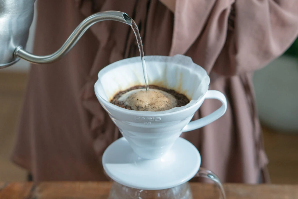 Hario V60 02 Dripper (Beyaz Plastik)