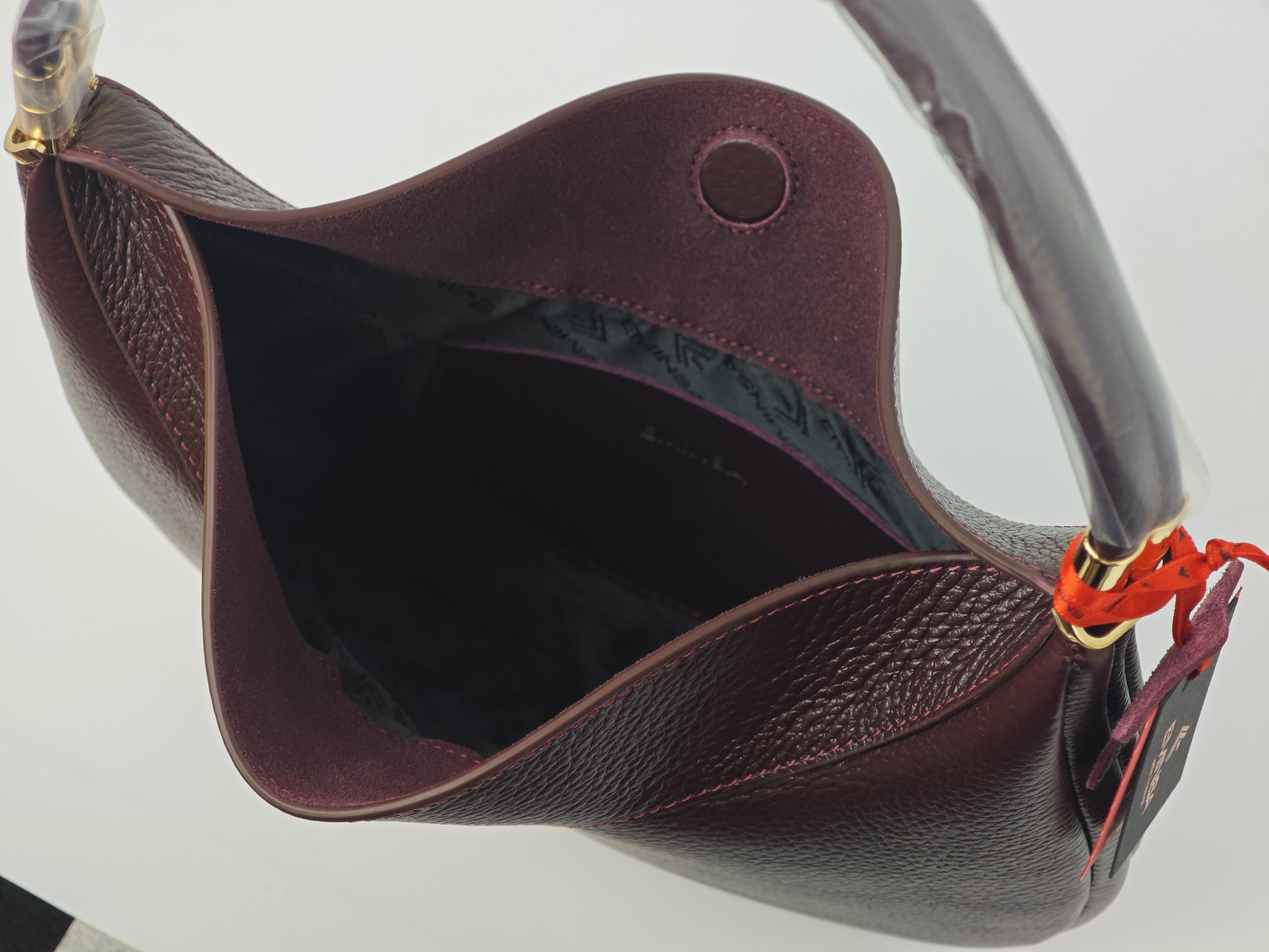 Bordo Color Bolso de Cuero - Cuero Genuino, con Cierre Magnético 40422