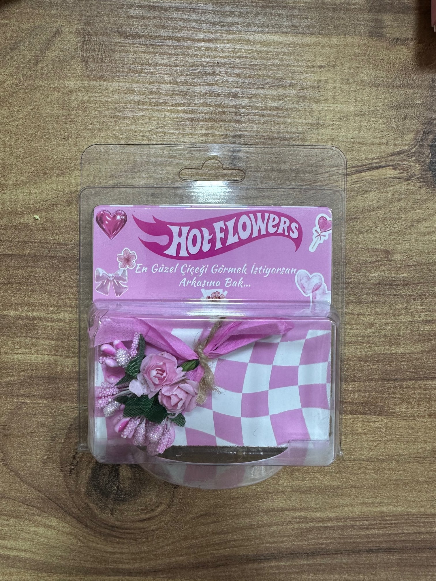 Hot Flowers Pembe