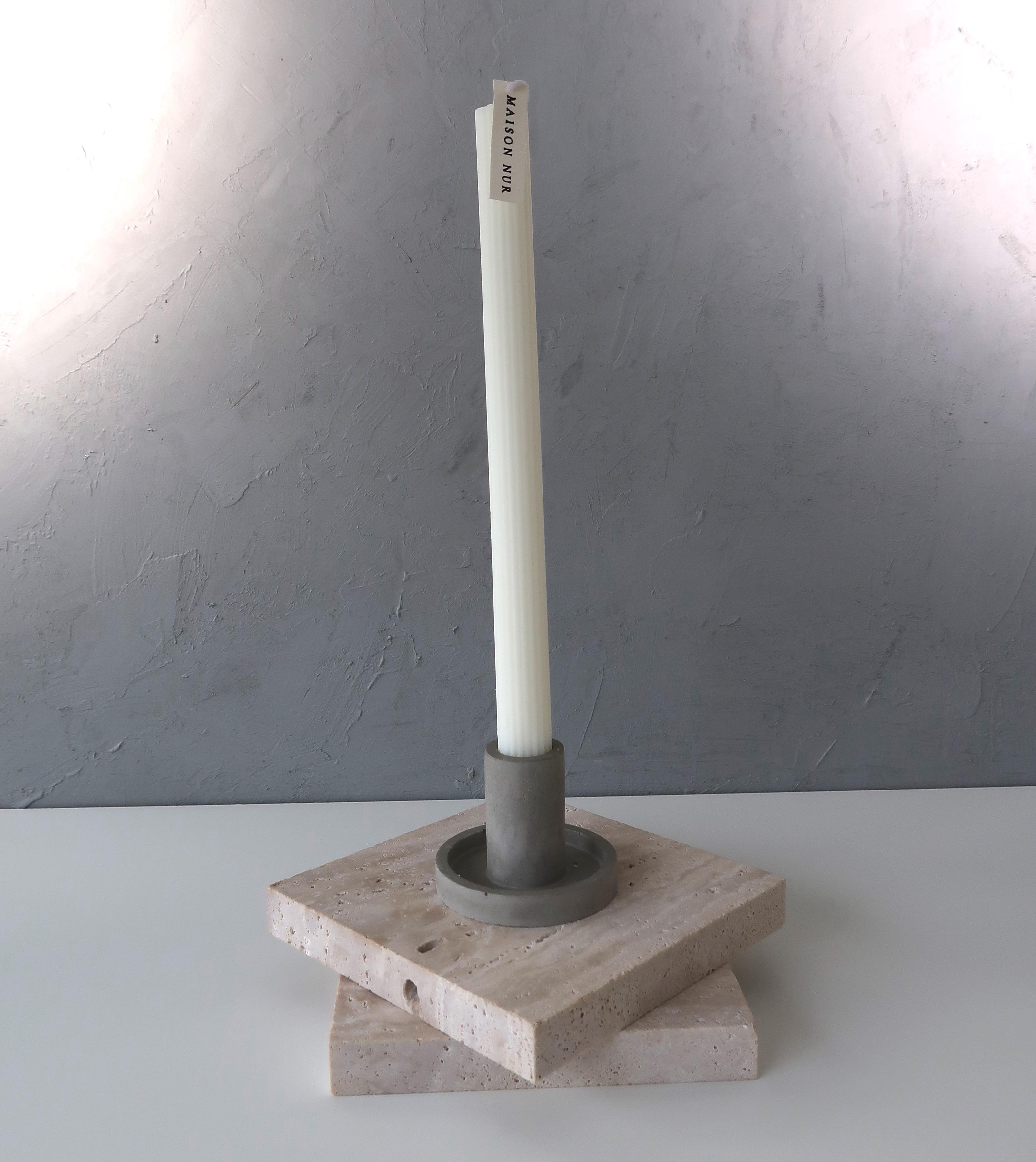 Round Candle Holder