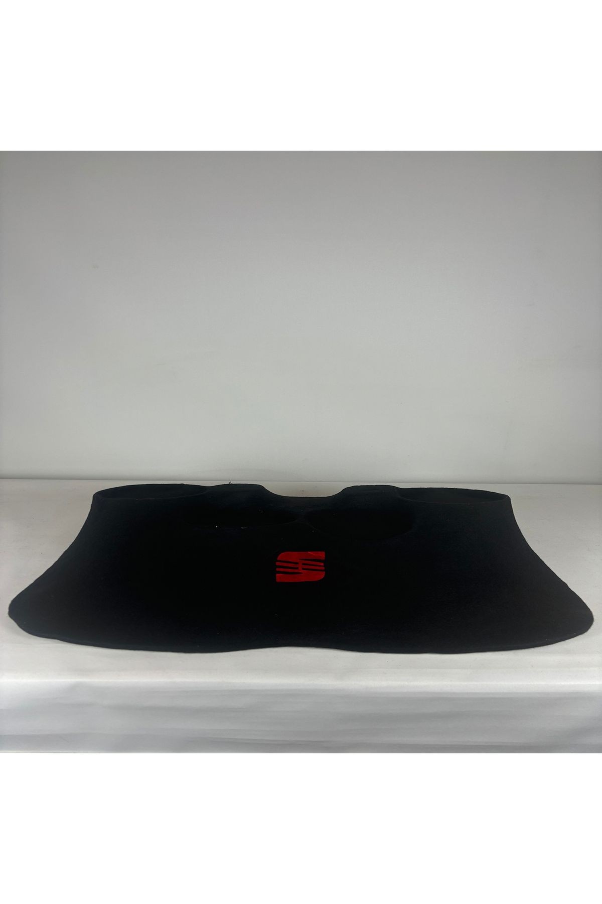 SEAT LEON (1999-2005) POLYESTERLİ PANDİZOT 4 x 20 cm, 2x10 cm