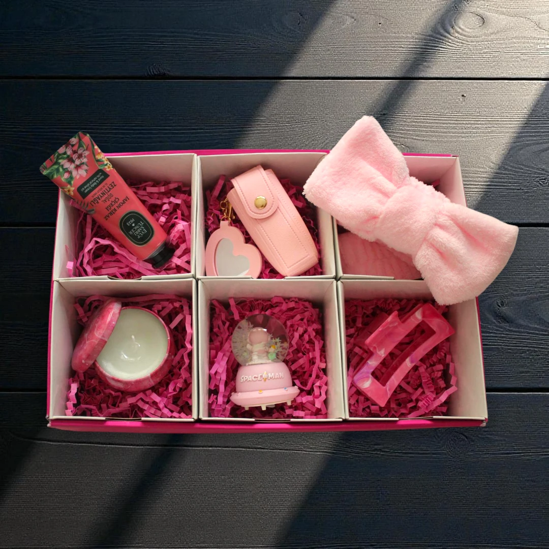 Pembe Doğum Günü Hediye Kutusu