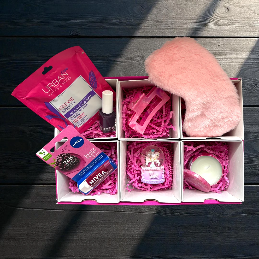 Pembe Doğum Günü Hediye Kutusu image