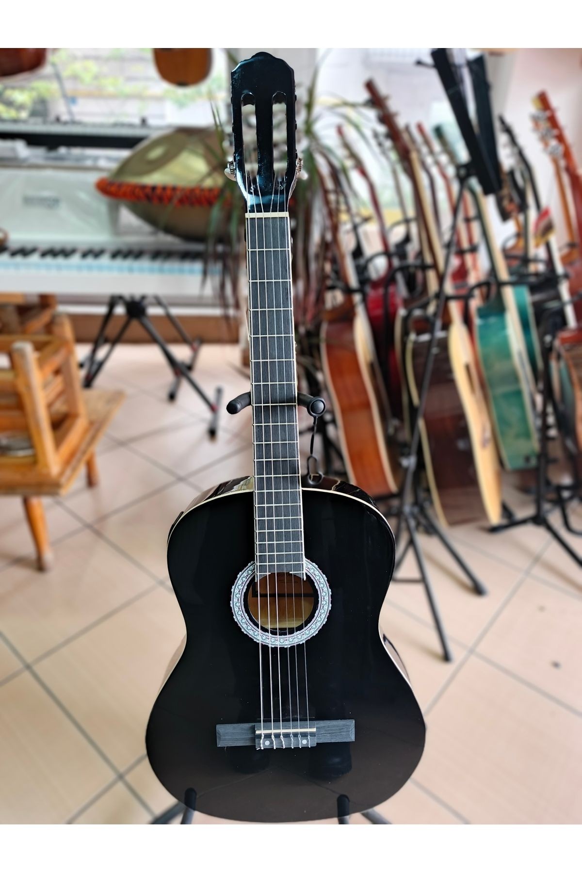 Elektro Klasik Gitar (pena+jak kablosu hediye)