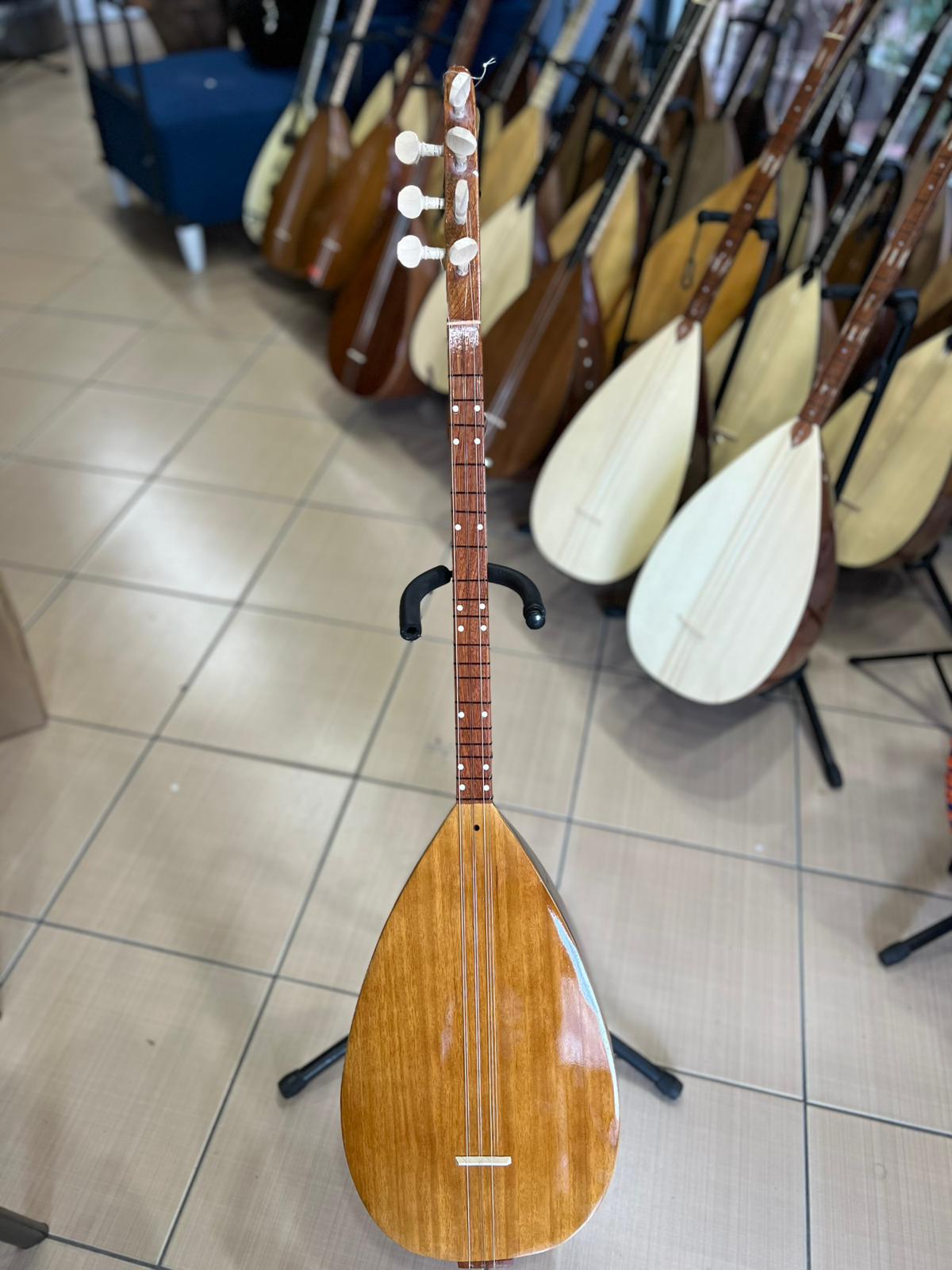 Jak Girişli Kısa Sap Bağlama (kılıf, yedek tel ve mızrap hediye)