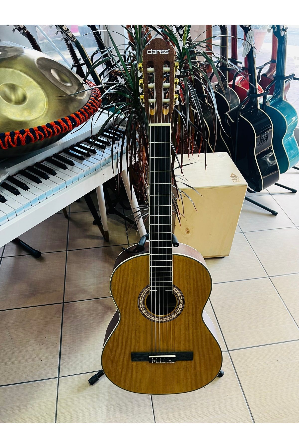 MASİF 4/4 SAP AYARLI KLASİK GİTAR+KILIF+PENA