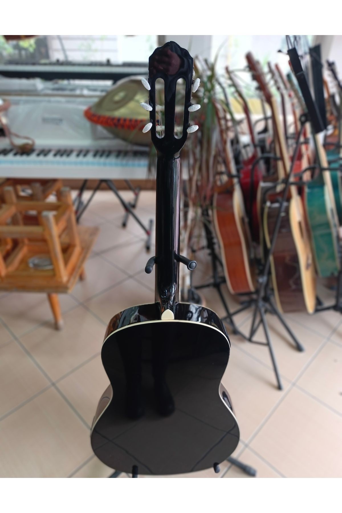 Elektro Klasik Gitar (pena+jak kablosu hediye)