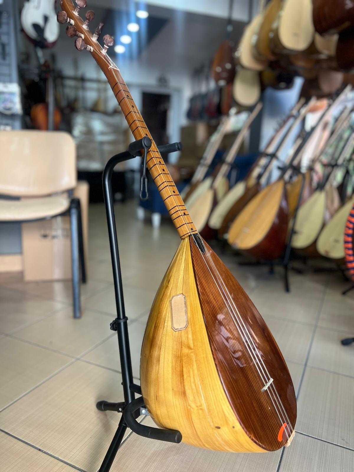Profesyonel Dut Tekne Kısa Sap Bağlama (kalın soft kılıf, yedek tel ve mızrap hediye)