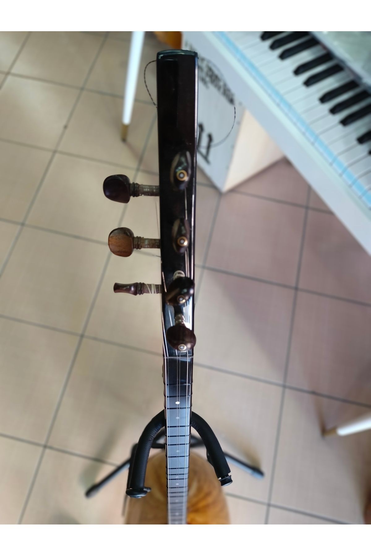Özel Seri Dut Tekne Kısa Sap Bağlama (soft kılıf, yedek tel, mızrap hediye)