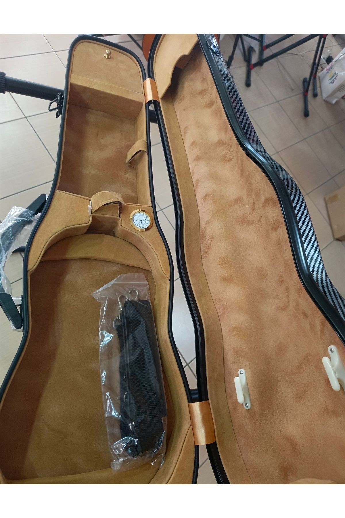 Karbon Fiber Hard case Keman Çantası (çanta askısı dahil)