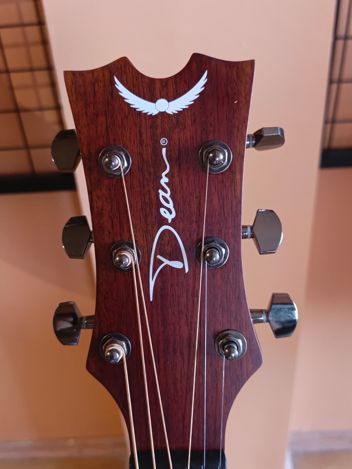 Dean Marka Maun Kasa Jumbo Akustik Gitar