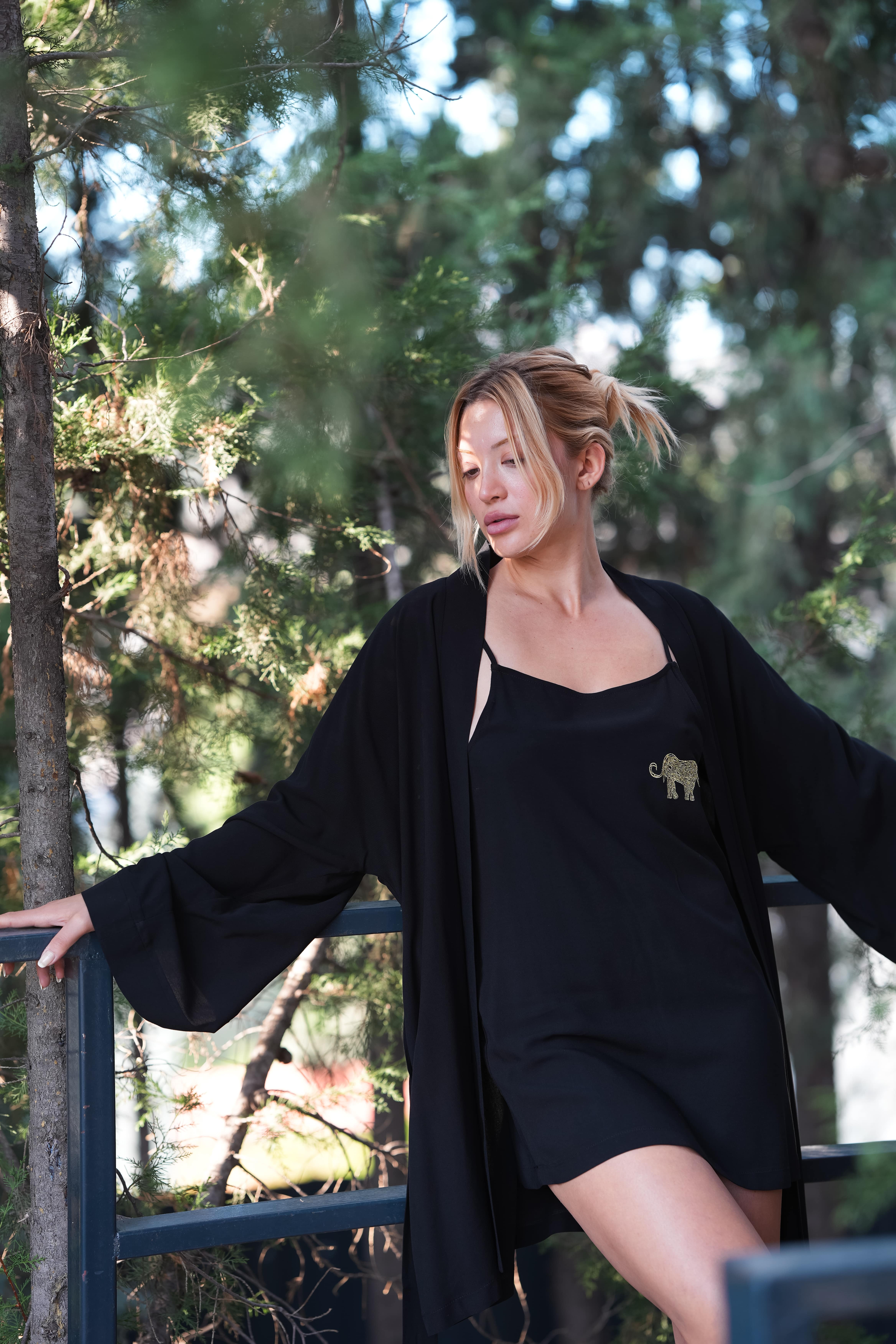 Zenmeri Siyah Gecelik