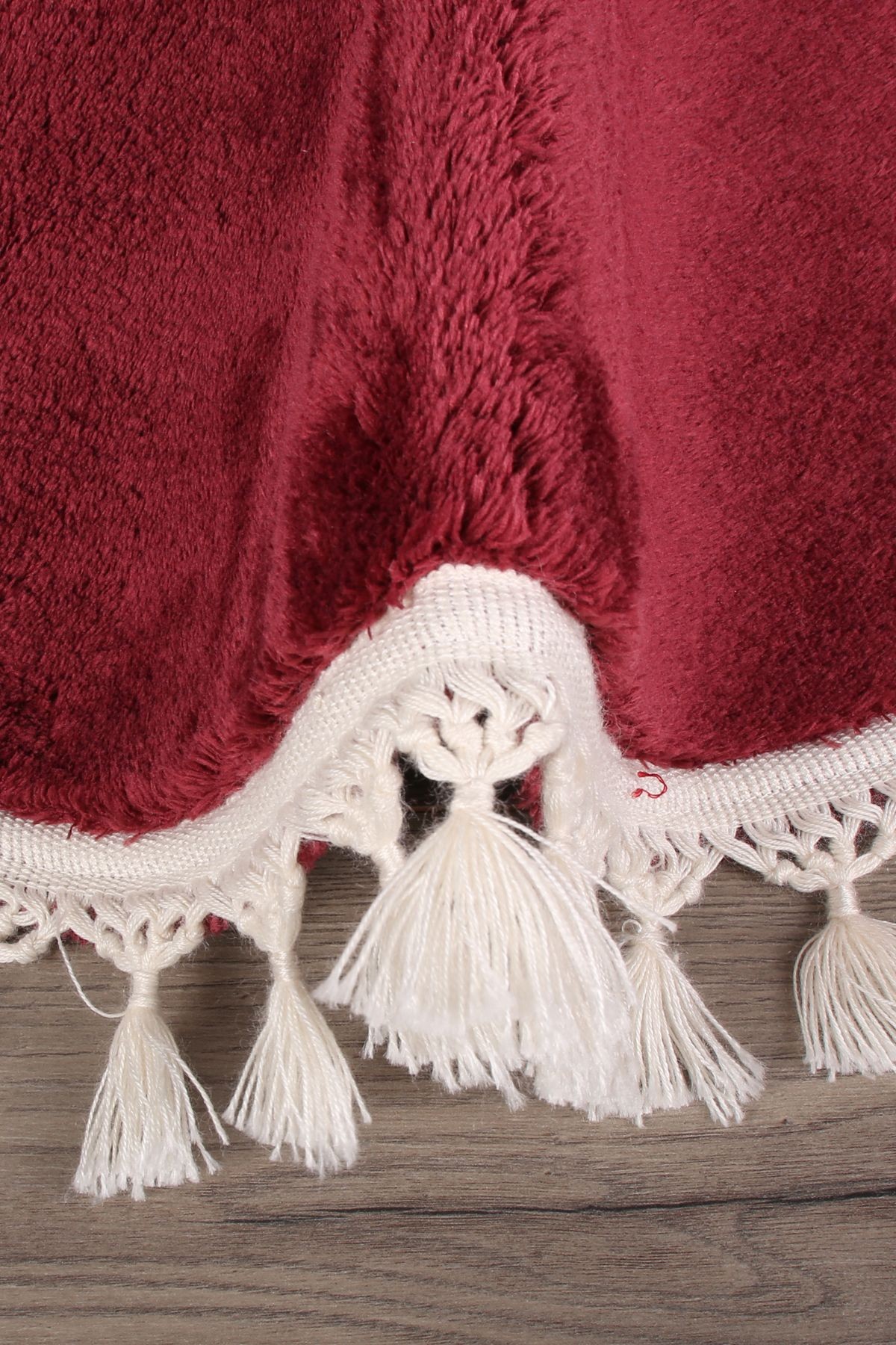 Relax Yuvarlak Ponpon Saçaklı Salon Oda Çocuk Mutfak Koridor Halısı Kaymaz Tabanlı Yumuşak Peluş Yolluk - Mürdüm