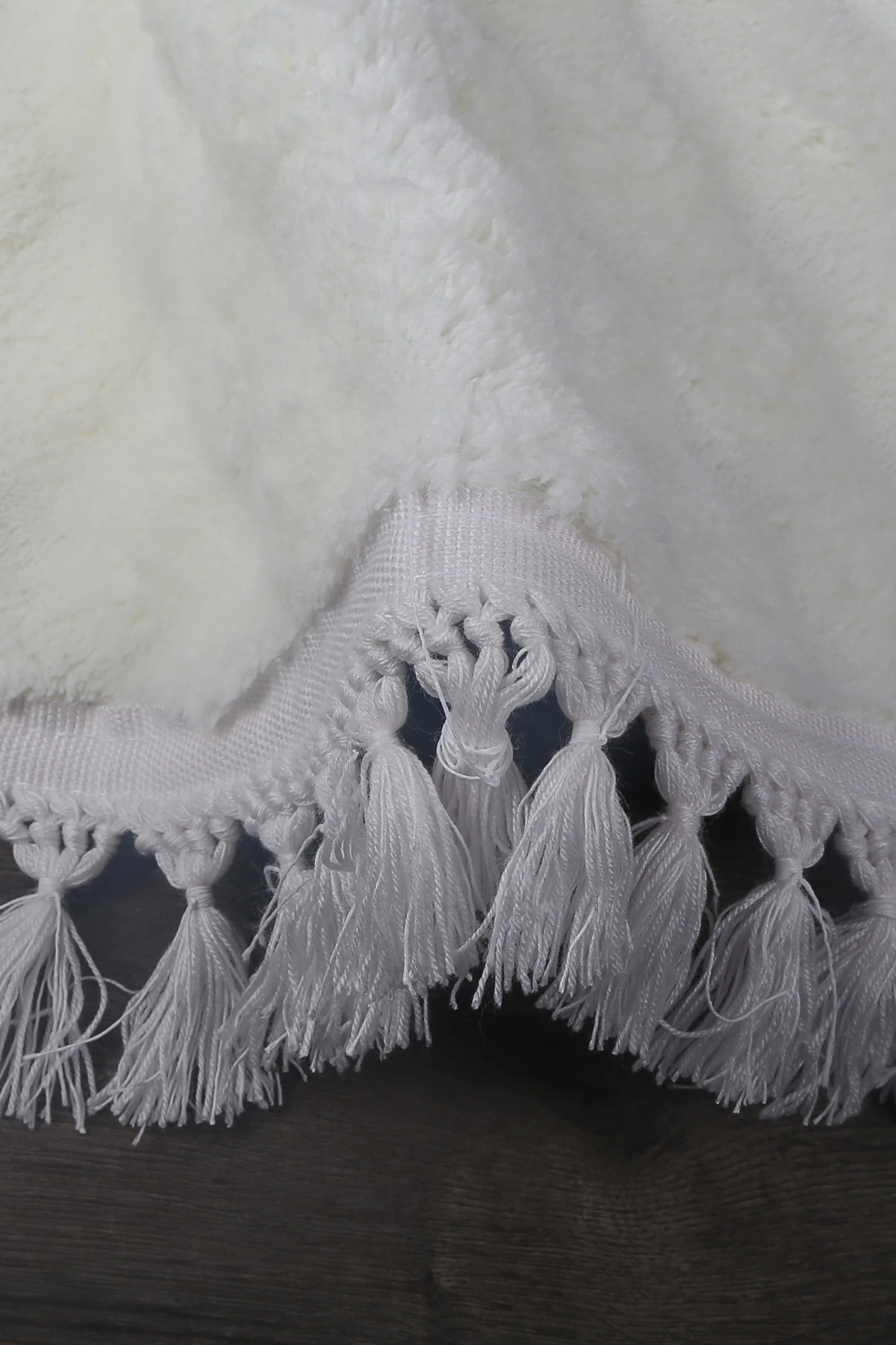 Bubble Yuvarlak Ponpon Saçaklı Salon Oda Çocuk Mutfak Koridor Antre Halısı Yıkanabilir Kaymaz Tabanlı Peluş Halı Yolluk - Krem