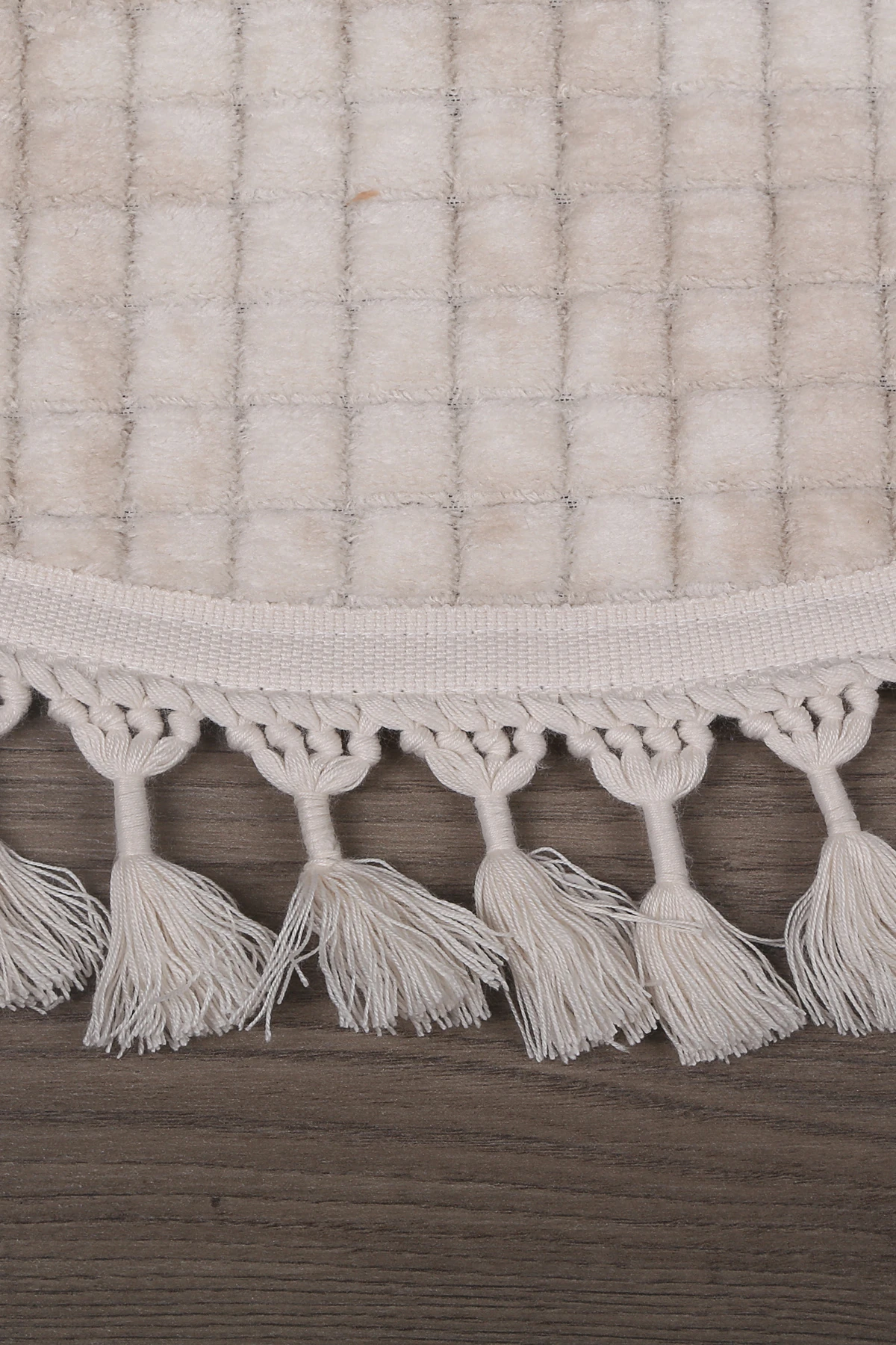 Kare Plus Oval Ponpon Saçaklı Salon Oda Çocuk Mutfak Antre Koridor Halısı Kaymaz Tabanlı Yıkanabilir Peluş Halı Yolluk - Krem