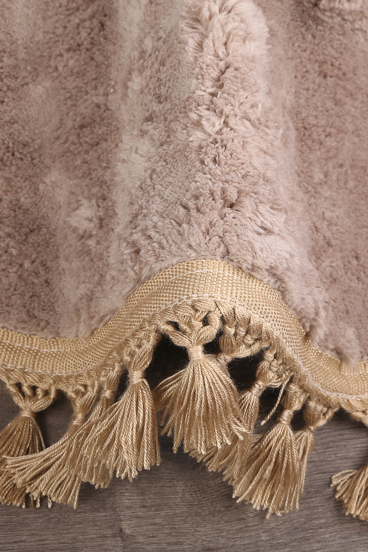 Bubble Oval Ponpon Saçaklı Püsküllü Salon Oda Çocuk Mutfak Koridor Antre Halısı Yıkanabilir Kaymaz Tabanlı Peluş Halı Yolluk - Kahve