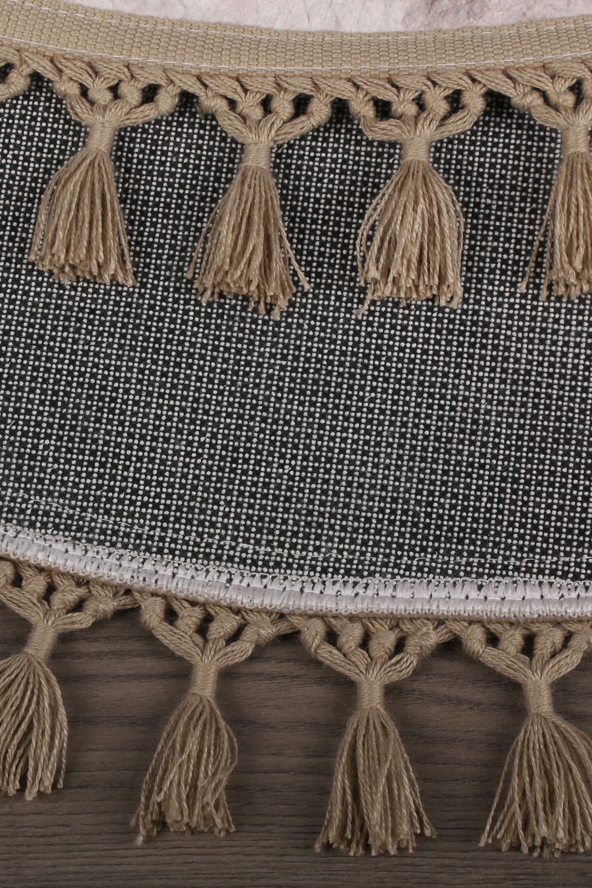 Nova Yuvarlak Ponpon Saçaklı Salon Oda Çocuk Mutfak Koridor Halısı Kaymaz Tabanlı Yumuşak Peluş Yolluk - Vizon