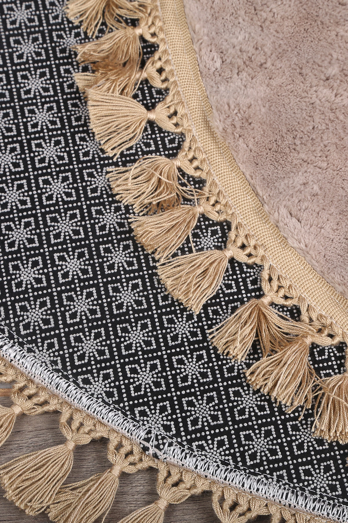 Bubble Oval Ponpon Saçaklı Püsküllü Salon Oda Çocuk Mutfak Koridor Antre Halısı Yıkanabilir Kaymaz Tabanlı Peluş Halı Yolluk - Kahve