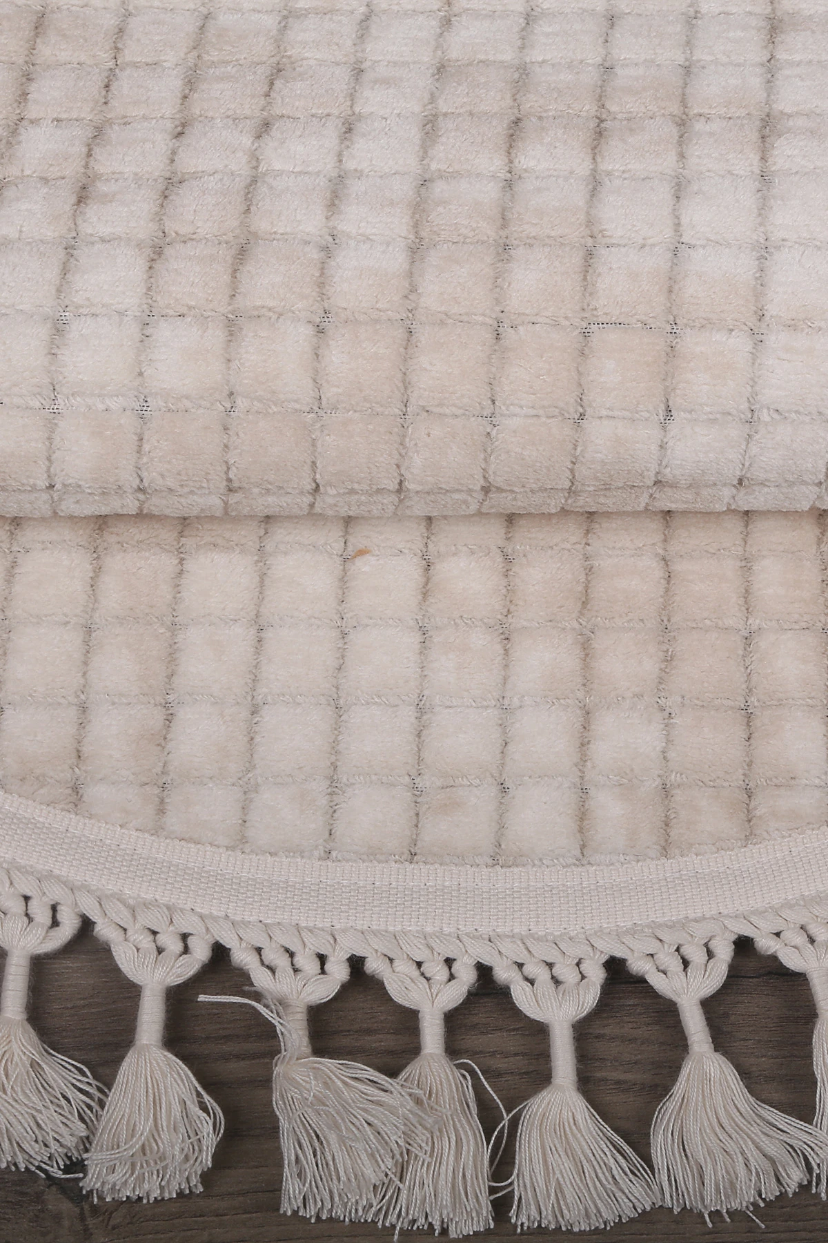 Kare Plus Oval Ponpon Saçaklı Salon Oda Çocuk Mutfak Antre Koridor Halısı Kaymaz Tabanlı Yıkanabilir Peluş Halı Yolluk - Krem