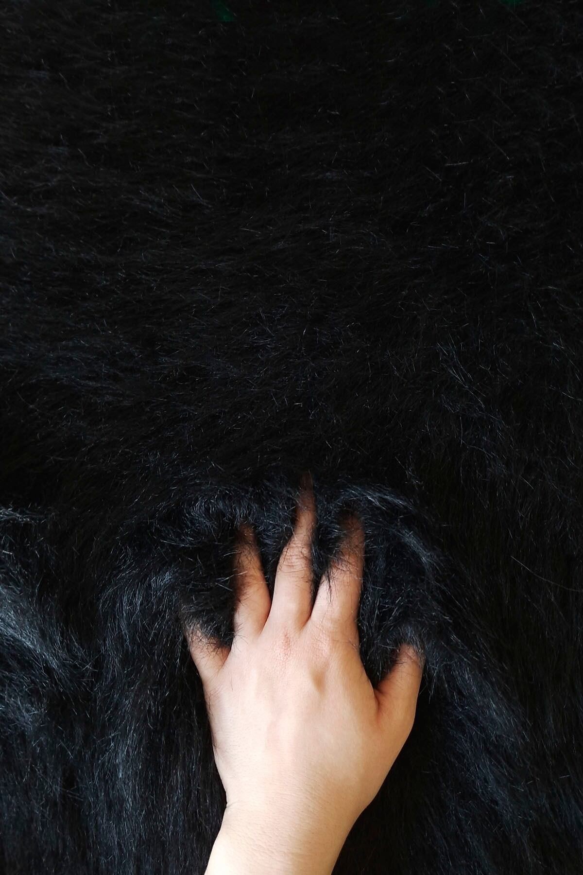 Kürk Halı Long Puf Peluş Post Tüylü Puffy Kaymaz Yumuşak Shaggy Dekoratif Salon Oda Mutfak Çocuk Yatak Odası Halısı Yolluk - Siyah