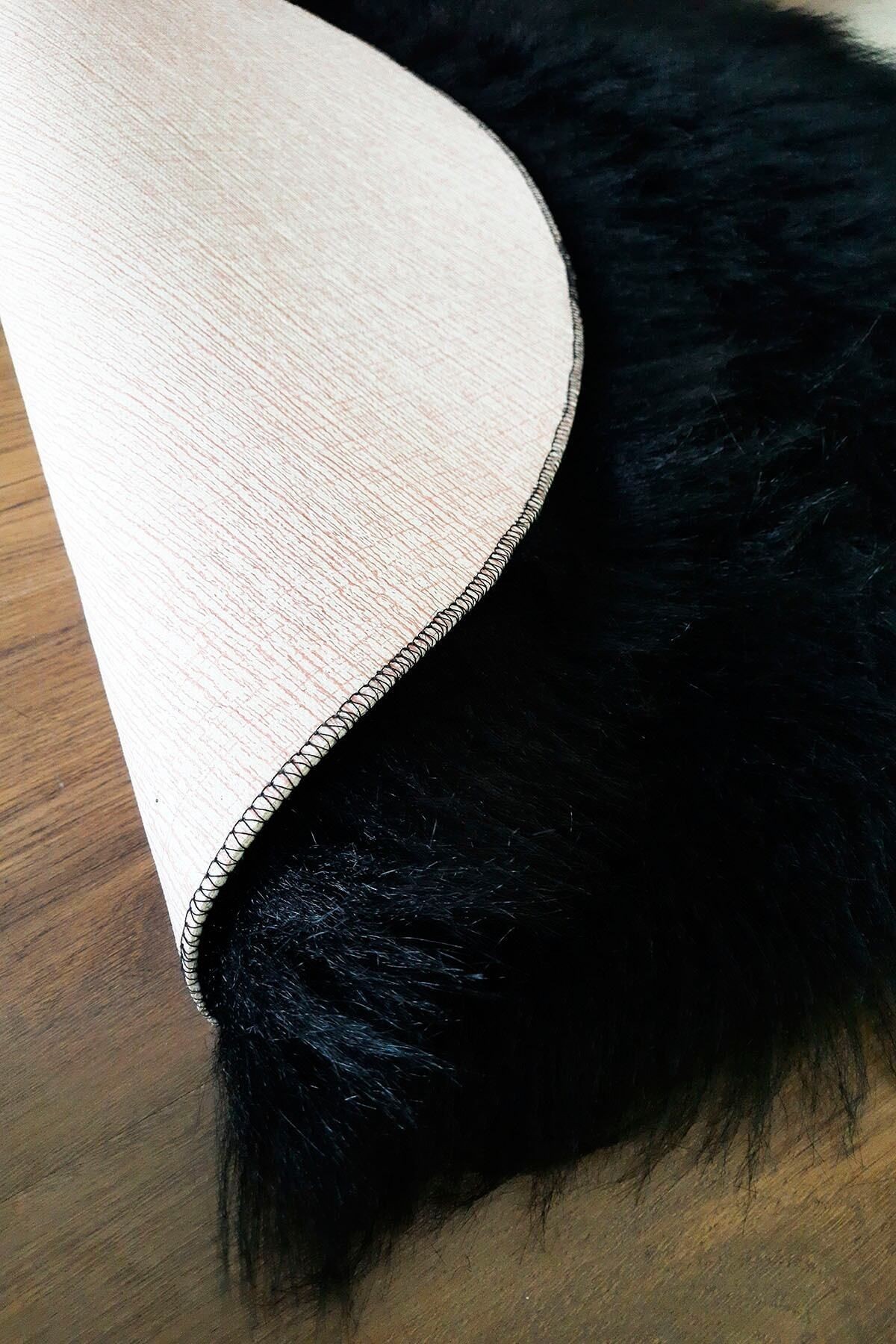 Kürk Halı Long Puf Peluş Post Tüylü Puffy Kaymaz Yumuşak Shaggy Dekoratif Salon Oda Mutfak Çocuk Yatak Odası Halısı Yolluk - Siyah
