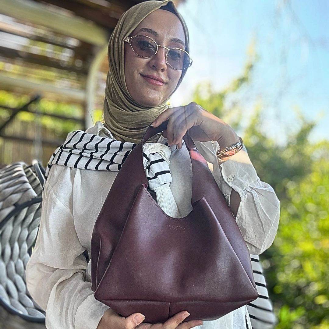 Baggy Bordo Omuz Çantası 