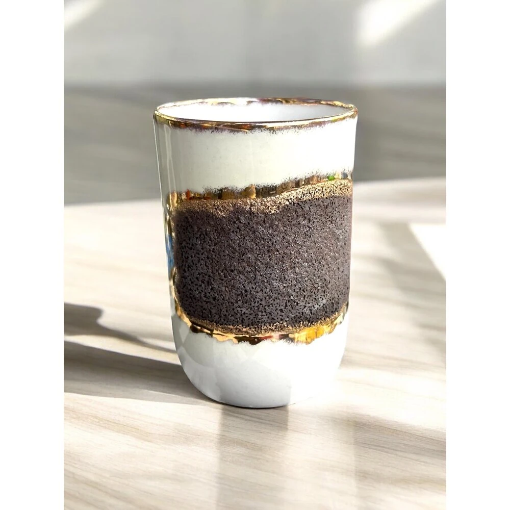 Element 200 ml kabartmalı sırlı altın işlemeli özel üretim porselen kulpsuz mug – El Yapımı Özel Tasarım Ürün