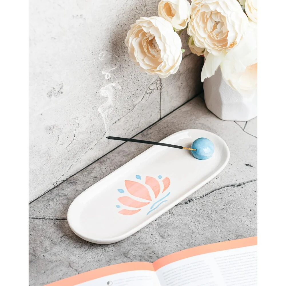 Lotus Elyapımı Seramik Tütsülük