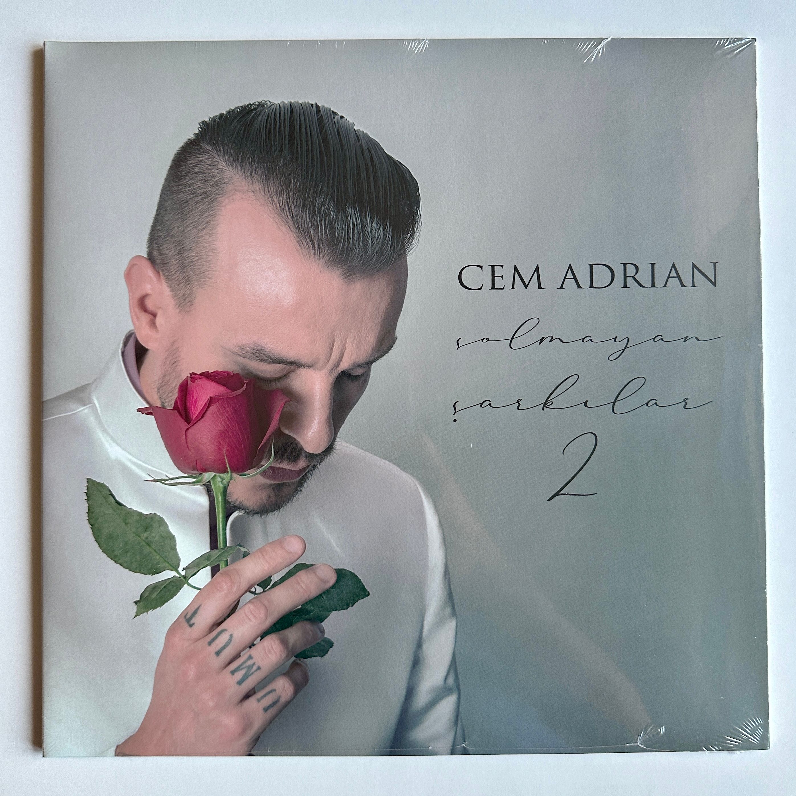 Cem Adrian – Solmayan Şarkılar 2 Plak