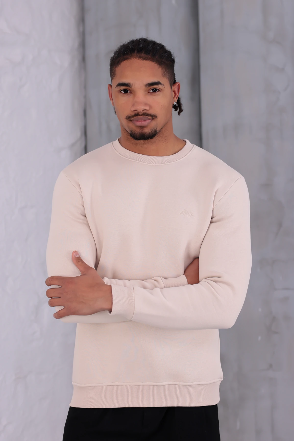 Sıfır4 Comfort Fit 3 İplik Şardonlu Sweatshirt krem