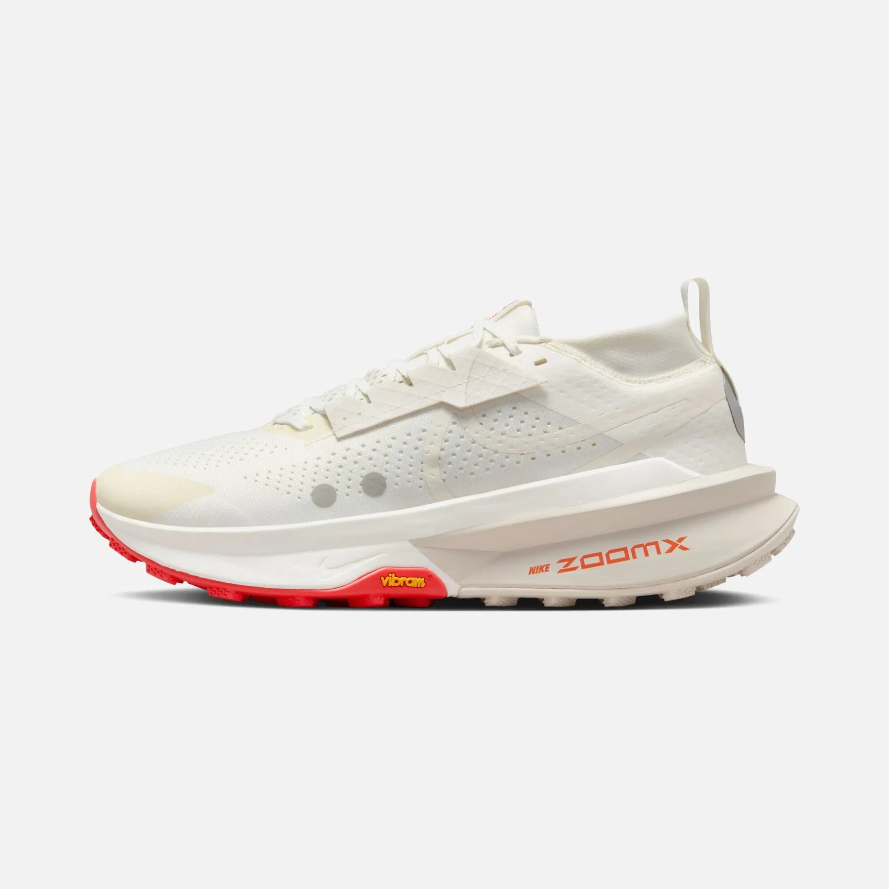 Beyaz Nike ZoomX Zegama 2 Trail Running Erkek Spor Ayakkabı