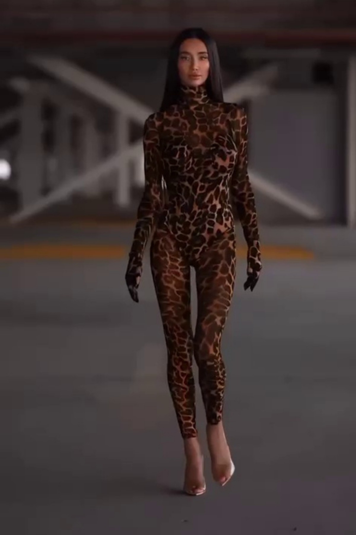 LEOPAR BASKILI TULUM 