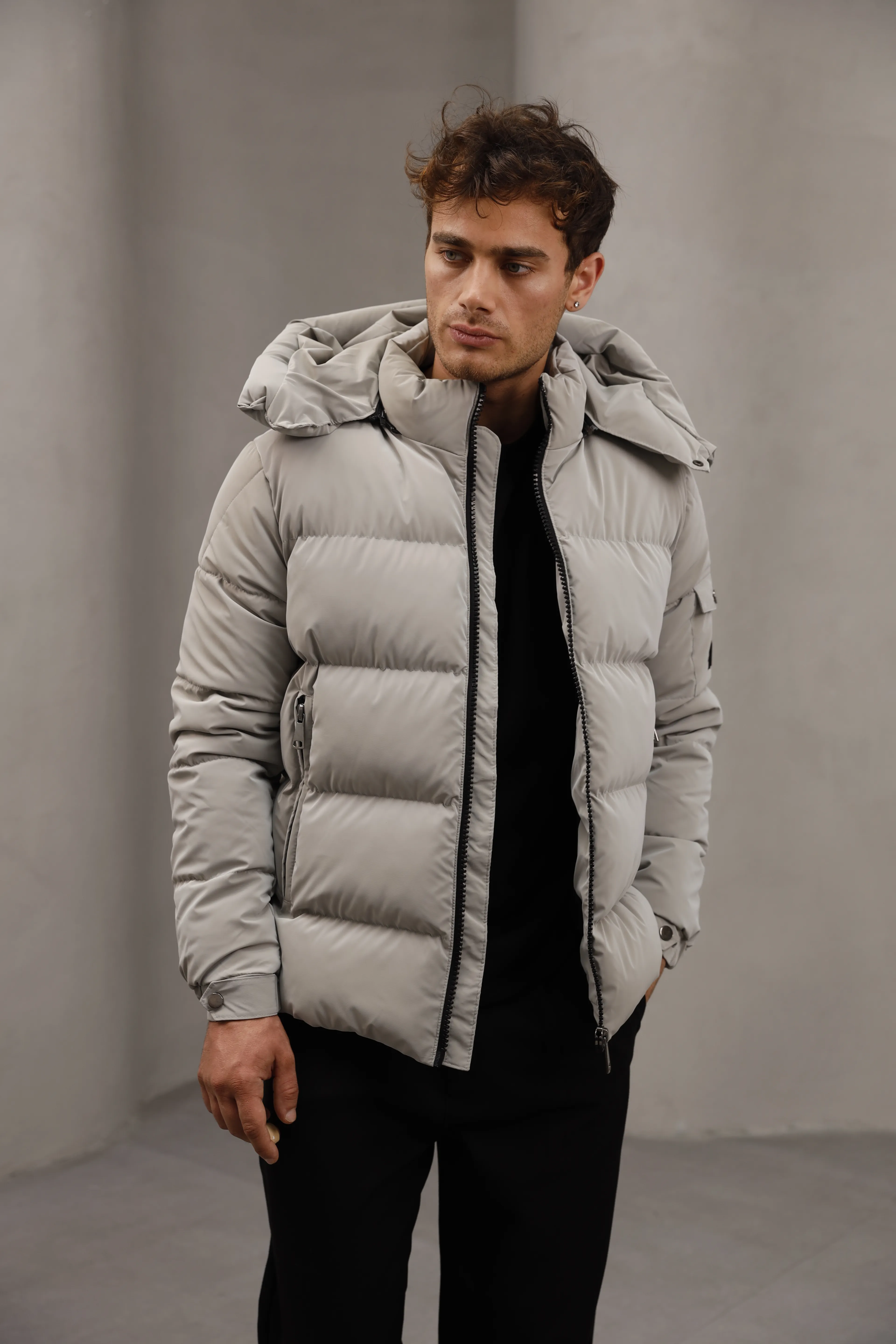 GVZ1021 Gavazzi Nova Şişme Mont