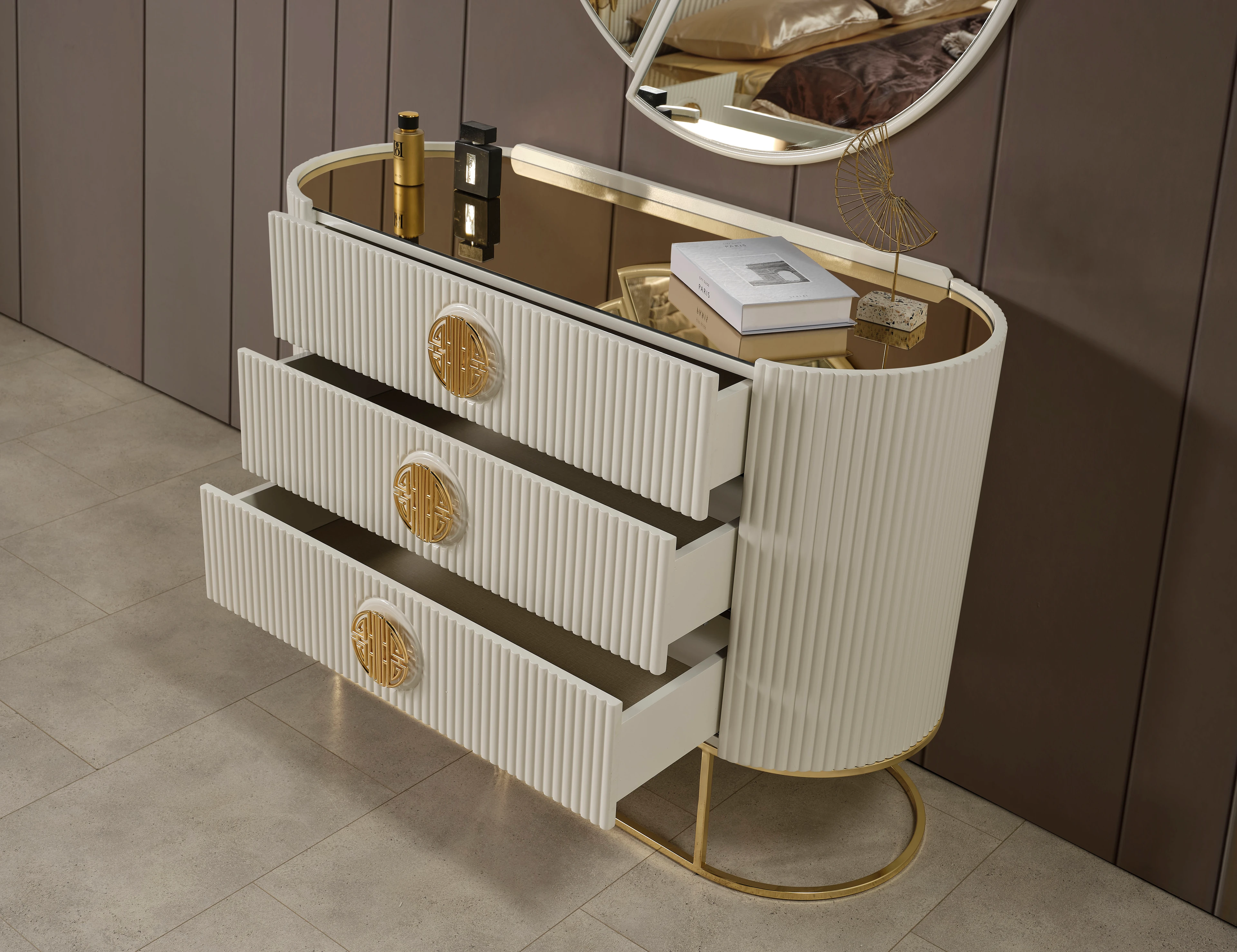 Gucci Gold Şifonyer