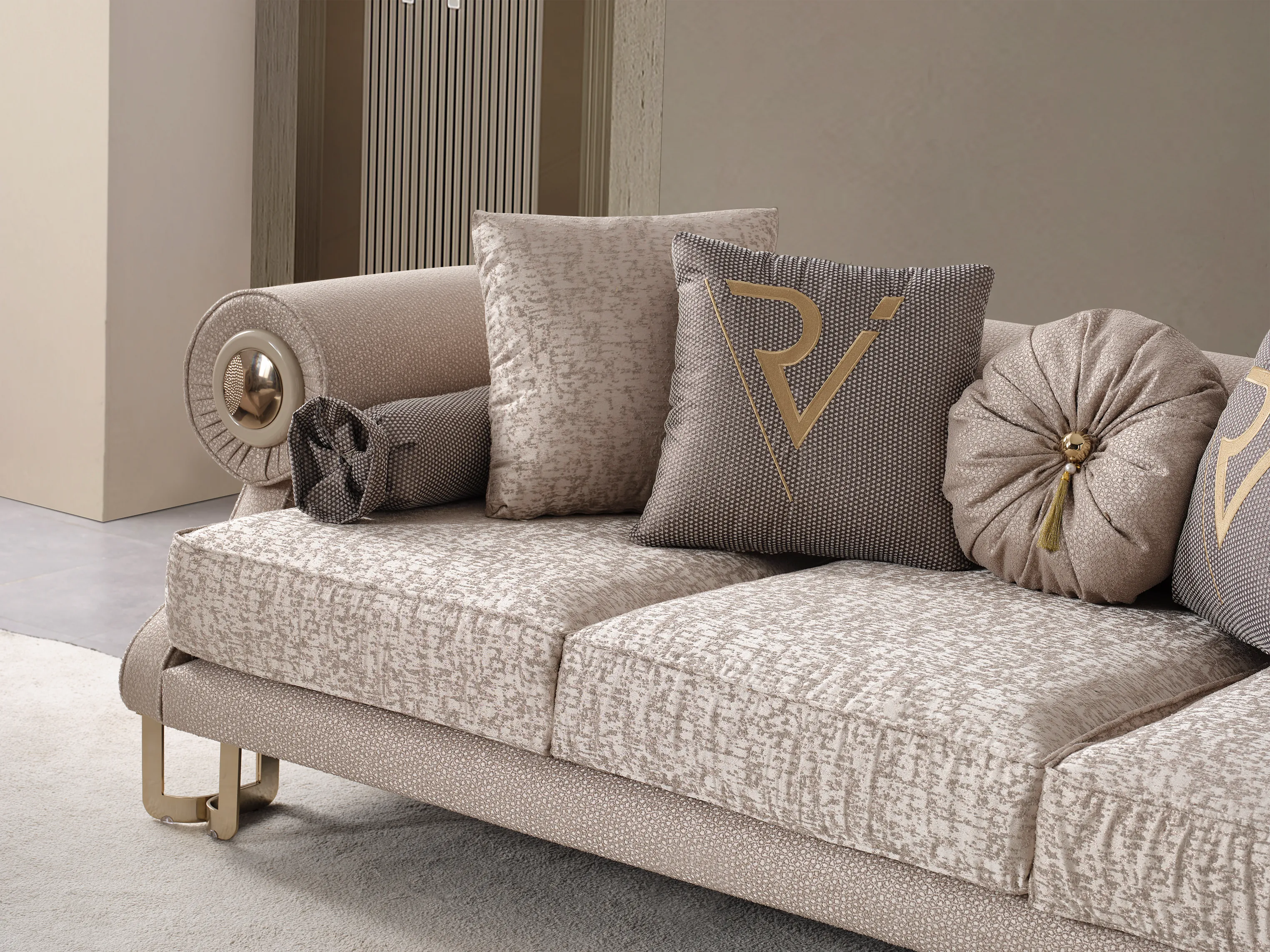 Gucci Koltuk Takımı