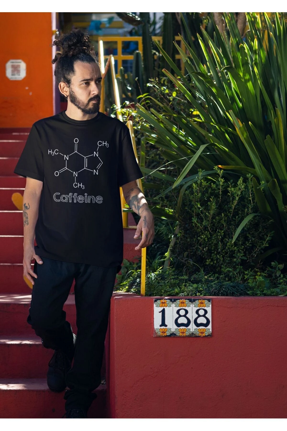 KAFEİN-KAHVE  TEMALI BİSİKLET YAKA TSHIRT