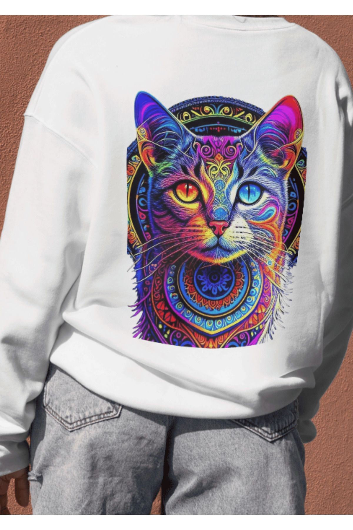 UNİSEX KEDİ TEMALI BİSİKLET YAKA SWEATSHIRT image