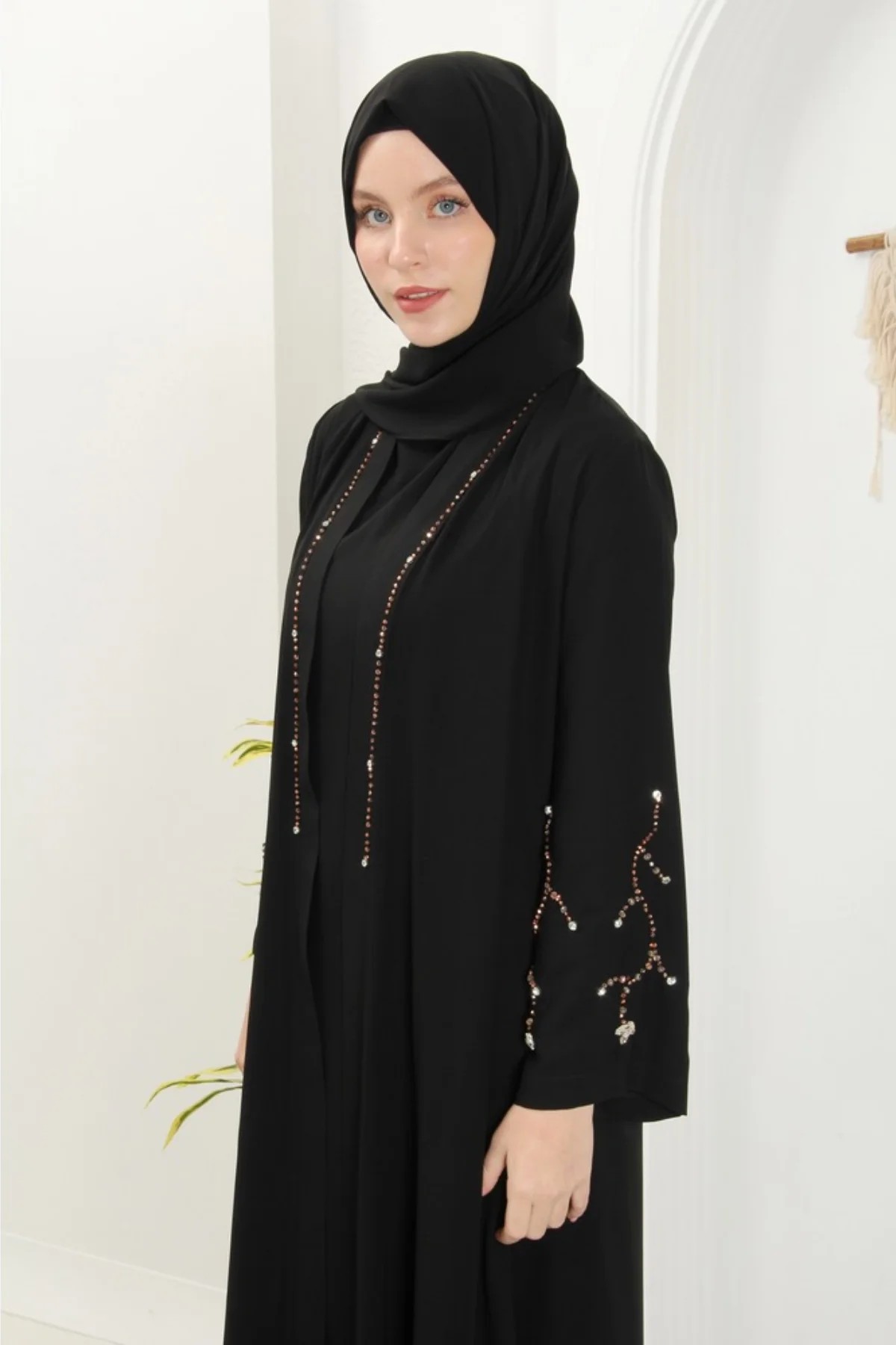 Bahar Abaya