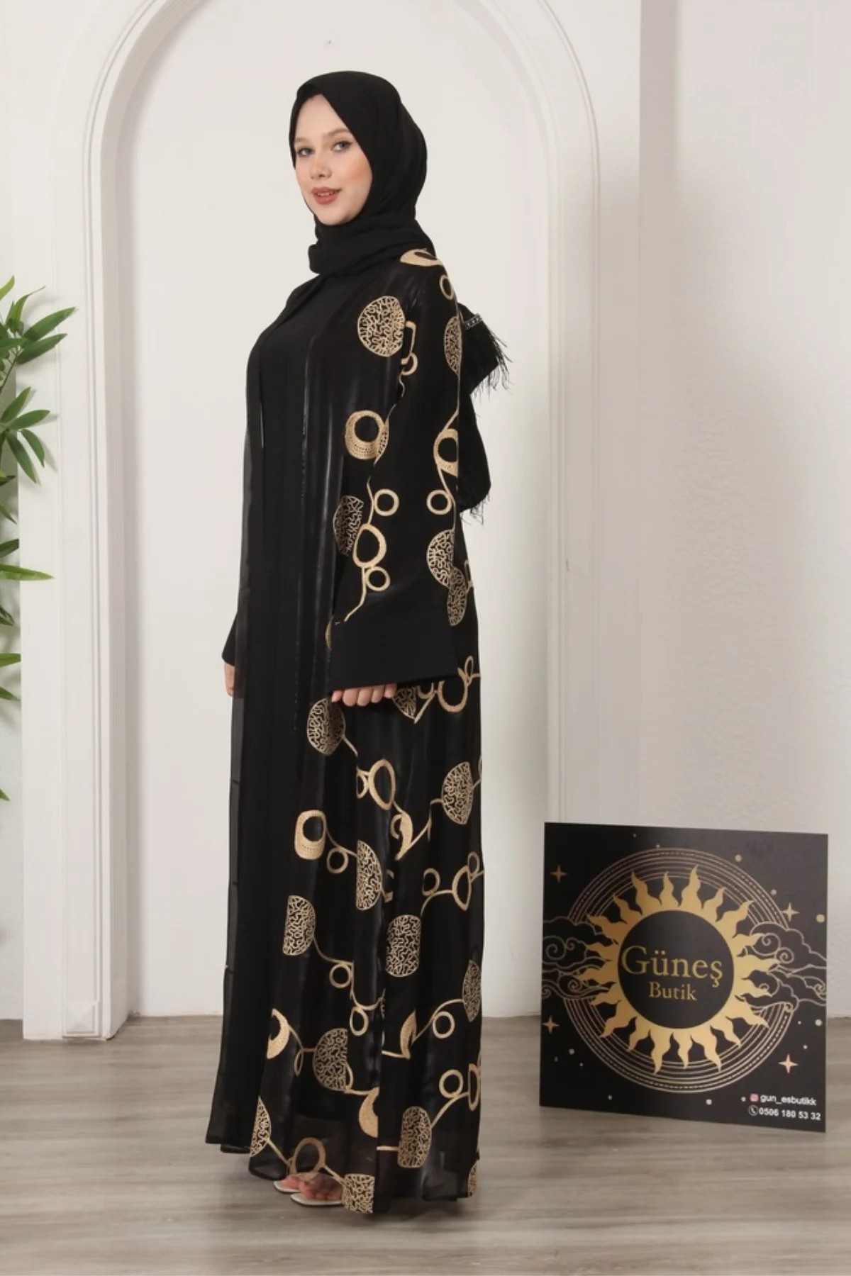 Güneş Abaya