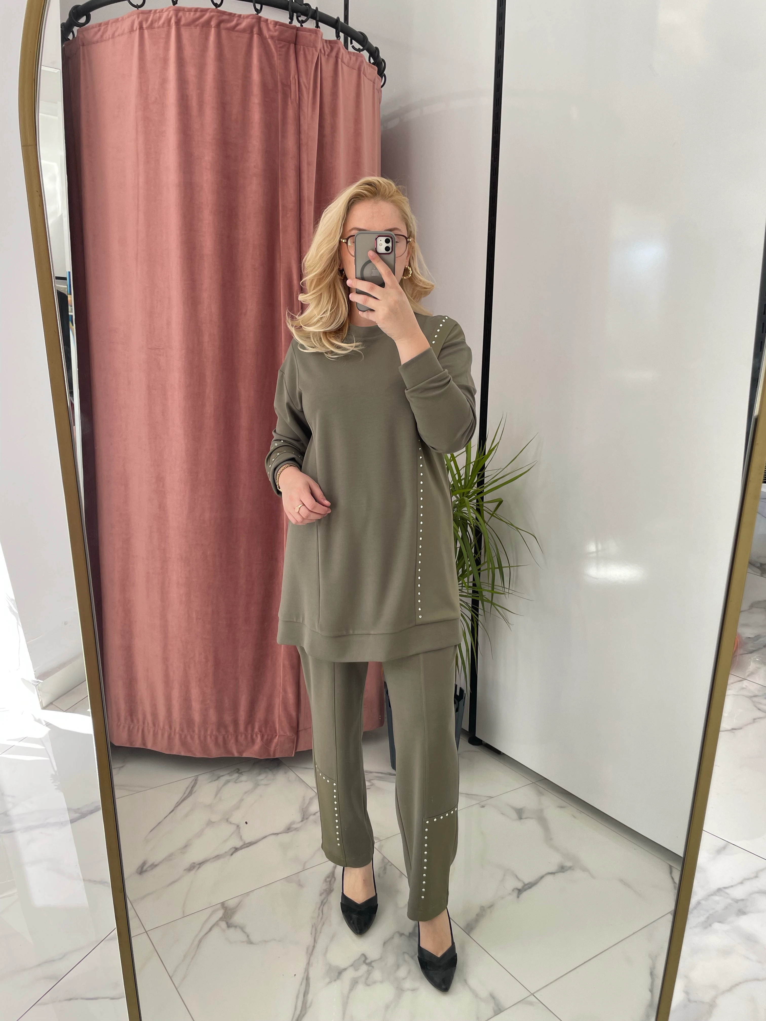 Yeşil Taş İşlemeli 2’li Yeşil Takım 