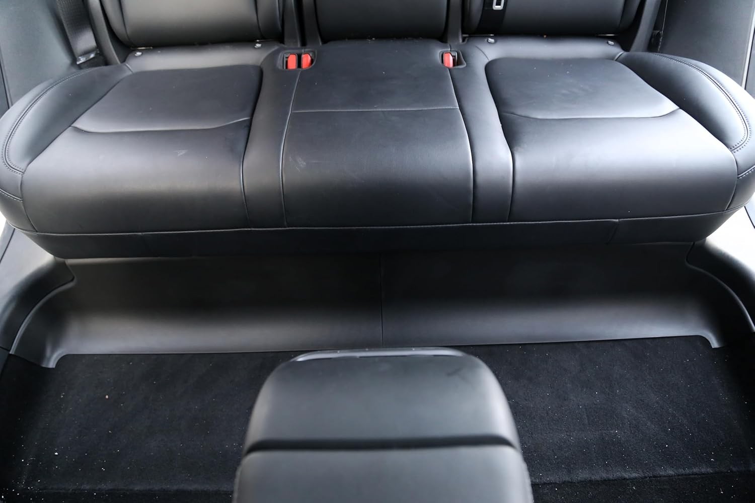Tesla Model Y 2019-2025 Arka Koltuk Altı Koruma Tekmelikleri V1