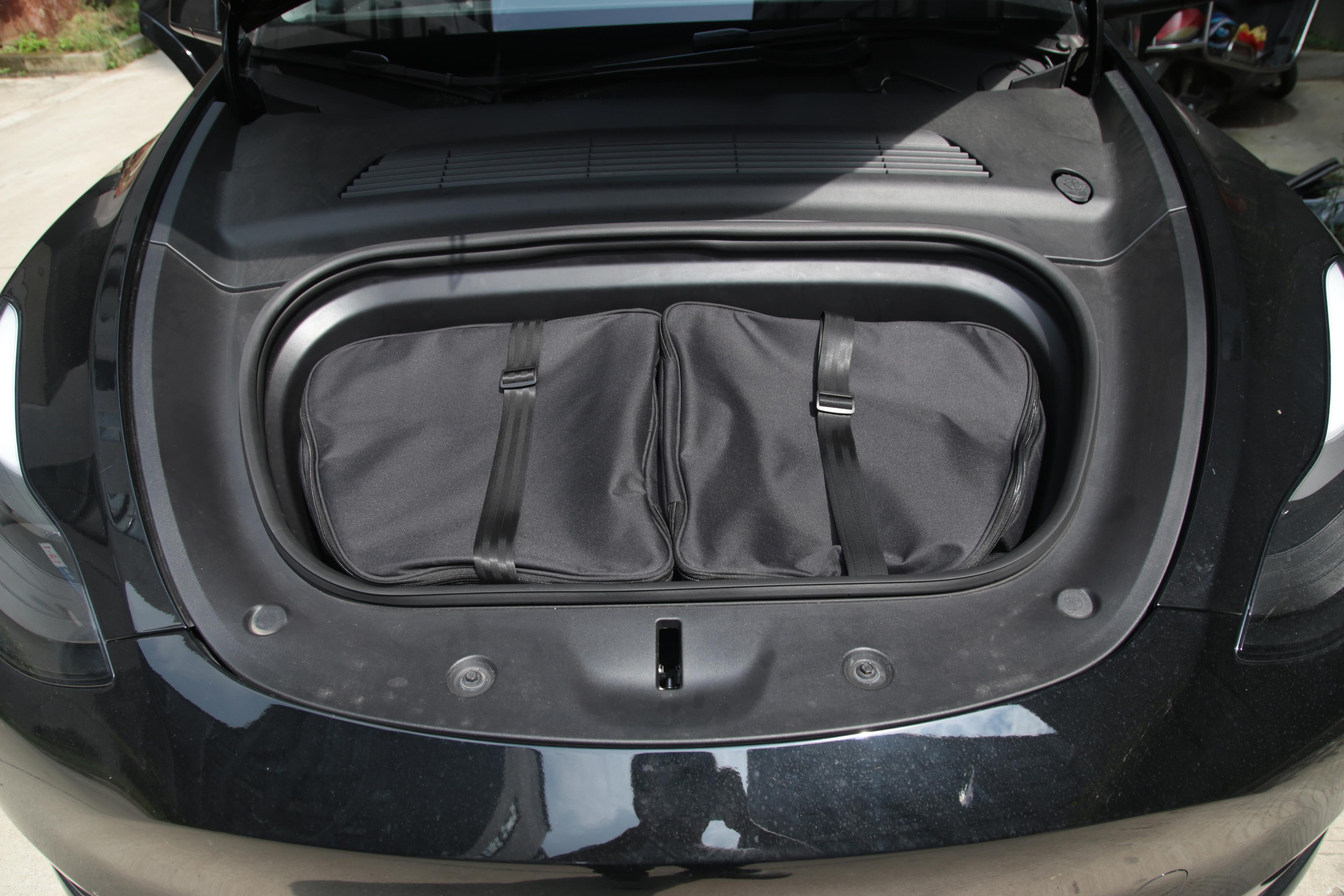 Tesla Model Y ile Uyumlu Ön Bagaj (Kaput) İç Çantası (Su Geçirmez)
