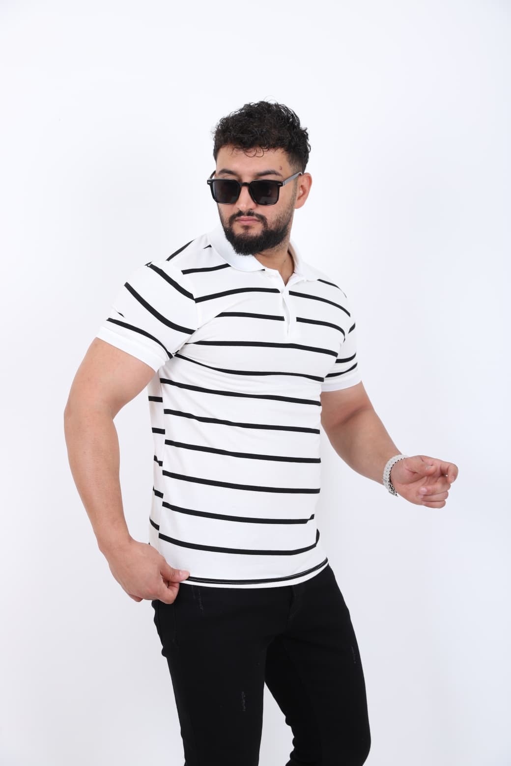 Polo Yaka İnce Çizgili T-shirt
