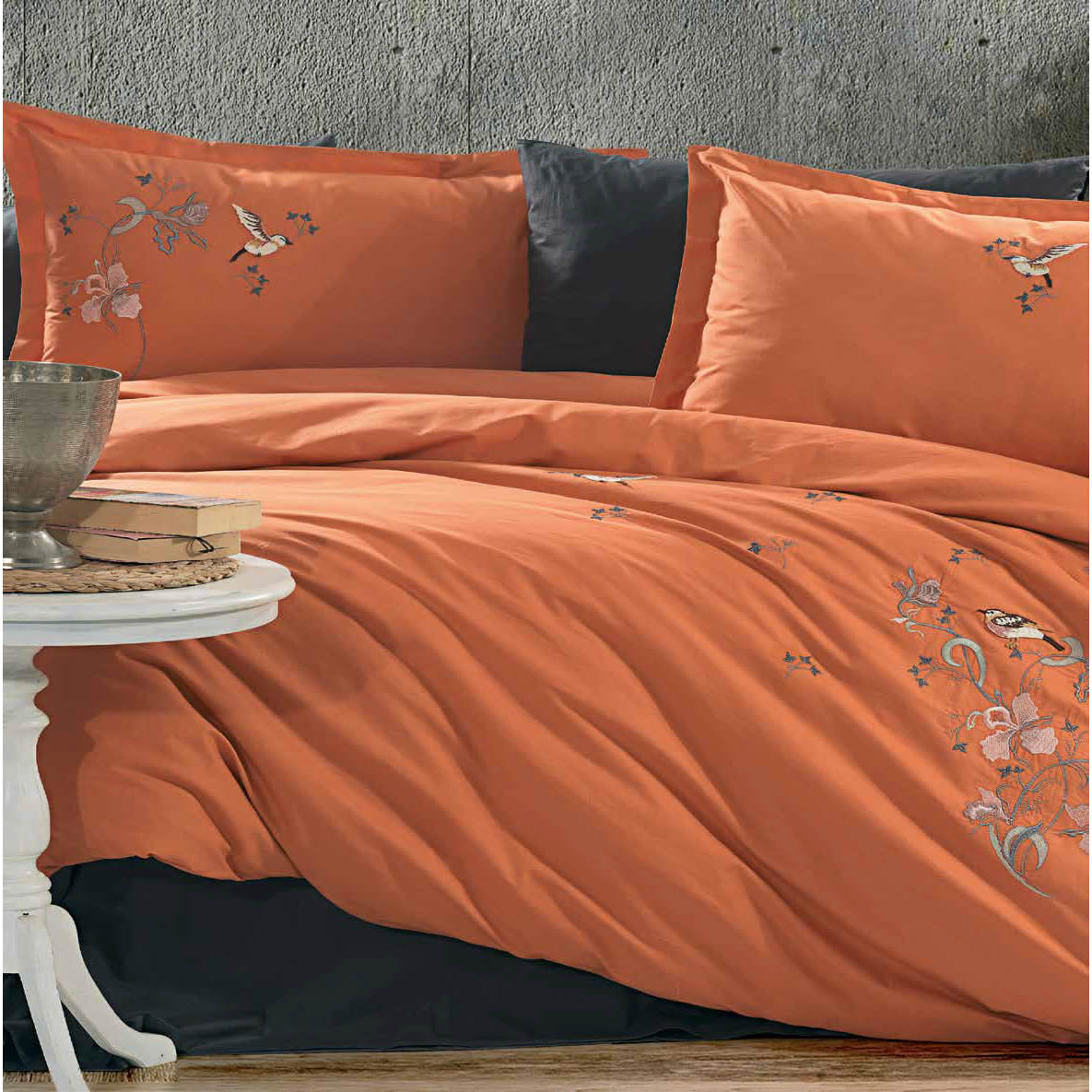 GOLDEN HOME TİAMO MODEL ÇİFT KİŞİLİK NAKIŞLI NEVRESİM %100 PAMUK TURUNCU