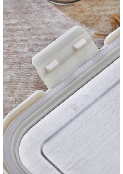 Cooker 1000 ml Cam Saklama Kabı KREM – Paslanmaz Çelik Kapaklı, Hava Geçirmez, Mikrodalga ve Buzdolabı Uyumlu