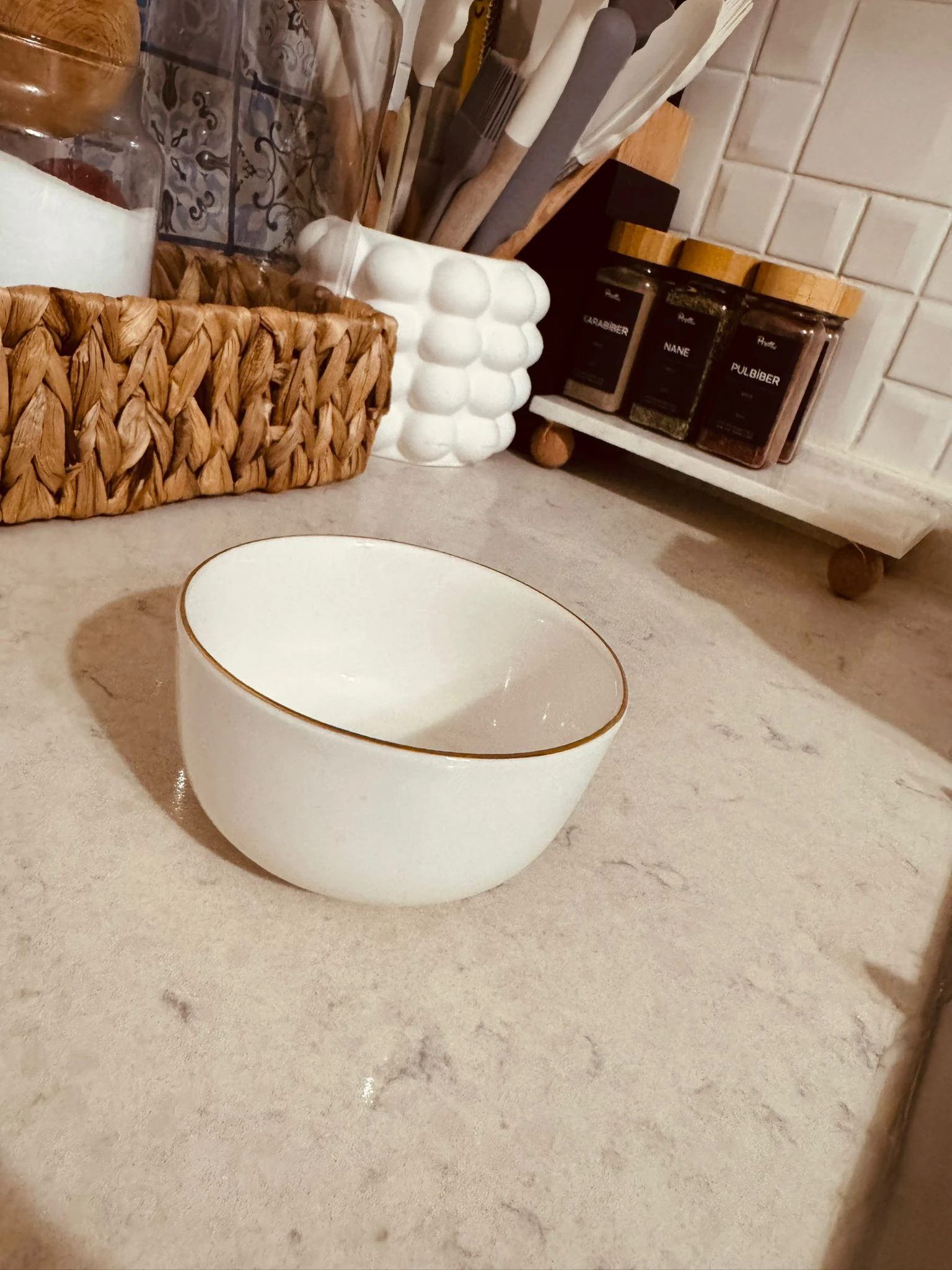 COOKER 6 ADET 10 CM ALTIN YALDIZLI KASE ÇEREZLİK ,KAHVALTILIK, SUNUMLUK