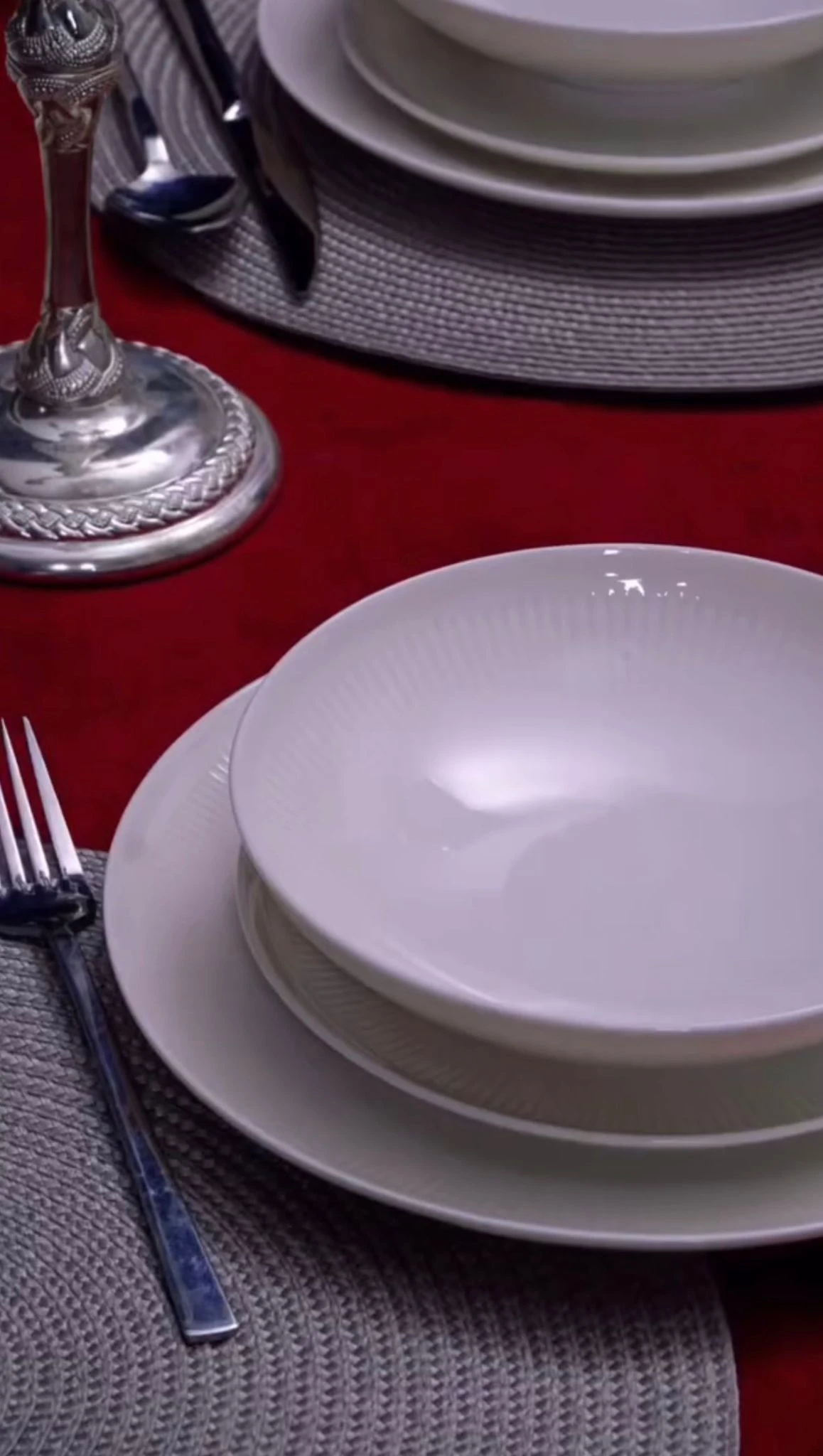 FARİKA FİF SADE  MODEL 24 PARÇA PORSELEN YEMEK TAKIMI