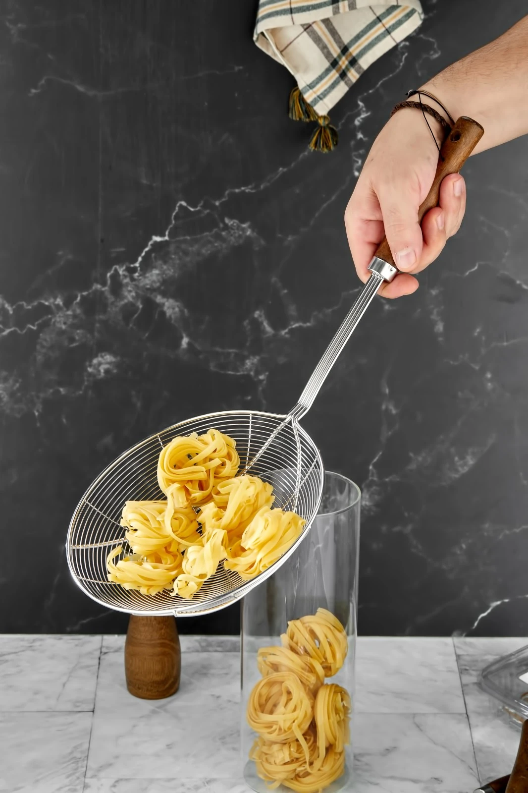 CKR3499 – Cooker Lux 20 Cm Çelik Kevgir