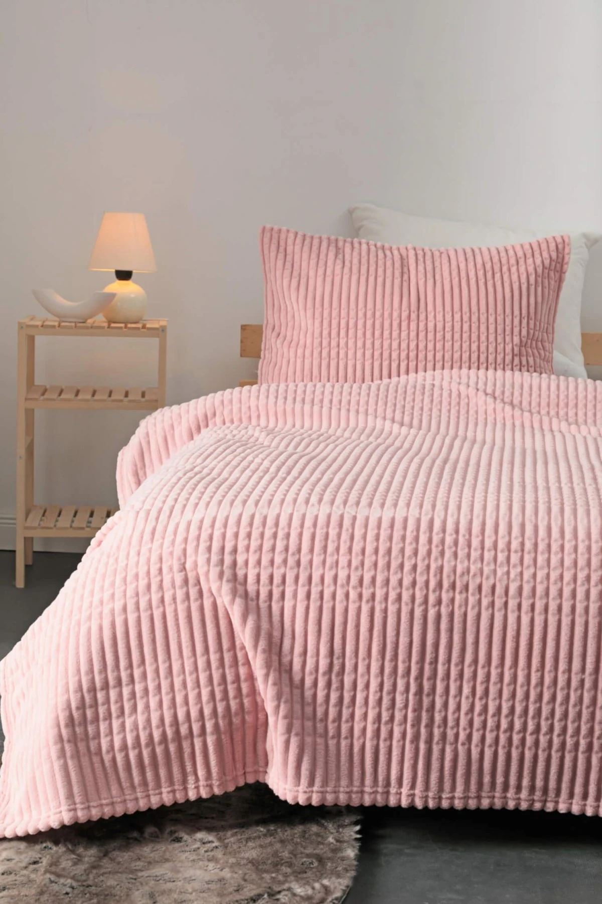 MERİNOS MODERN LİNE YASTIK KILIFLI BATTANİYE SETİ ÇİFT KİŞİLİK